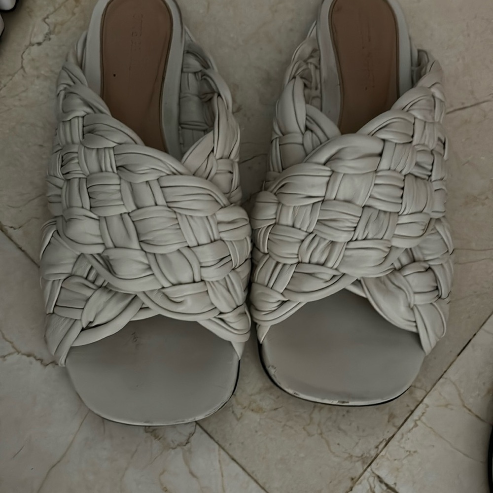 Bottega Veneta flats